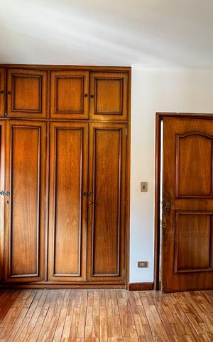 Casa para alugar com 300m², 3 quartos e 4 vagas