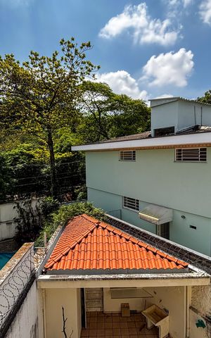 Casa para alugar com 300m², 3 quartos e 4 vagas