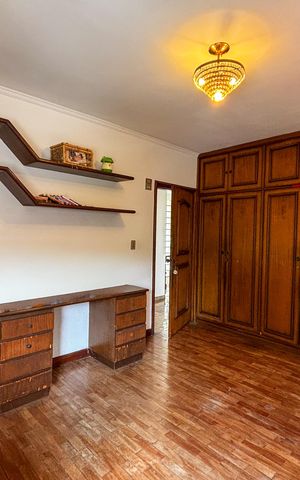 Casa para alugar com 300m², 3 quartos e 4 vagas