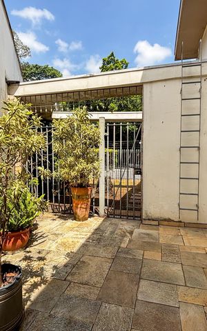 Casa para alugar com 300m², 3 quartos e 4 vagas