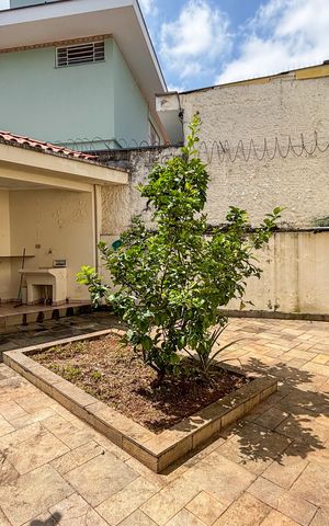 Casa para alugar com 300m², 3 quartos e 4 vagas