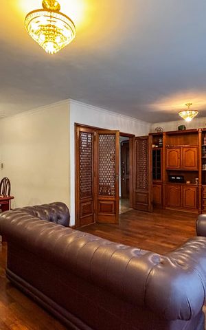 Casa para alugar com 300m², 3 quartos e 4 vagas