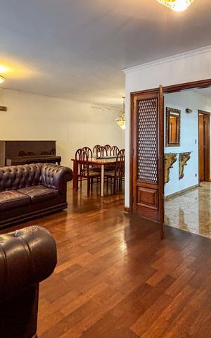 Casa para alugar com 300m², 3 quartos e 4 vagas