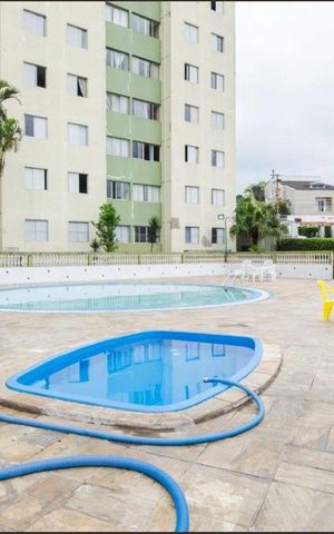 Apartamento para alugar com 85m², 2 quartos e 1 vaga Apartamento para alugar com 85m², 2 quartos e 1 vagaÁrea comum - Piscina