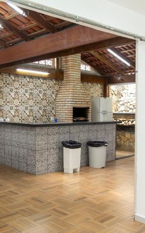 Apartamento para alugar com 85m², 2 quartos e 1 vaga Apartamento para alugar com 85m², 2 quartos e 1 vagaÁrea comum - Churrasqueira