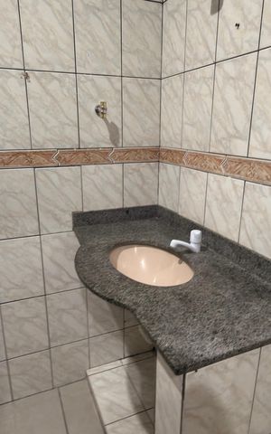Casa para alugar com 85m², 2 quartos e sem vaga Casa para alugar com 85m², 2 quartos e sem vagaBanheiro