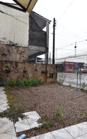 Casa à venda com 140m², 3 quartos e 1 vagaQuintal