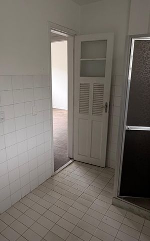 Apartamento para alugar com 74m², 2 quartos e 1 vagaBanheiro