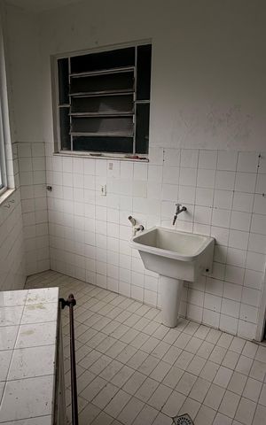 Apartamento para alugar com 74m², 2 quartos e 1 vagaÁrea de Serviço