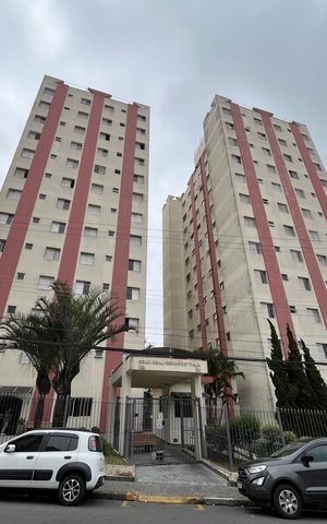 Apartamento para alugar com 54m², 2 quartos e 1 vaga Apartamento para alugar com 54m², 2 quartos e 1 vagaFachada