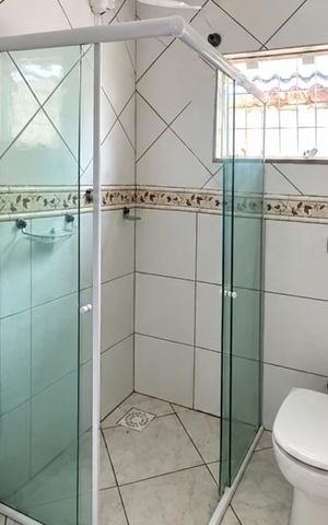 Casa para alugar com 130m², 3 quartos e 3 vagas Casa para alugar com 130m², 3 quartos e 3 vagasBanheiro