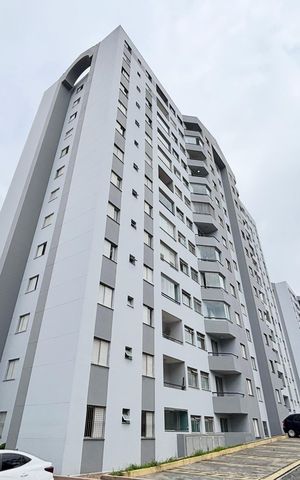 Apartamento à venda com 48m², 2 quartos e 1 vaga Apartamento à venda com 48m², 2 quartos e 1 vagaFachada