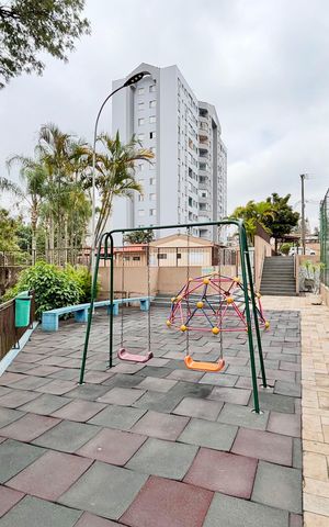 Apartamento à venda com 48m², 2 quartos e 1 vaga Apartamento à venda com 48m², 2 quartos e 1 vagaÁrea comum - Playground