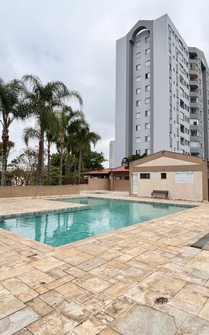 Apartamento à venda com 48m², 2 quartos e 1 vaga Apartamento à venda com 48m², 2 quartos e 1 vagaÁrea comum - Piscina
