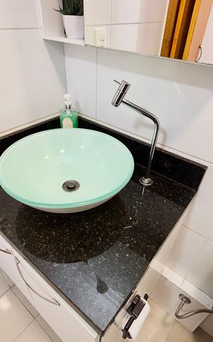 Apartamento à venda com 48m², 2 quartos e 1 vaga Apartamento à venda com 48m², 2 quartos e 1 vagaBanheiro