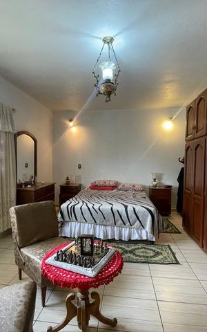 Casa à venda com 602m², 4 quartos e 2 vagas