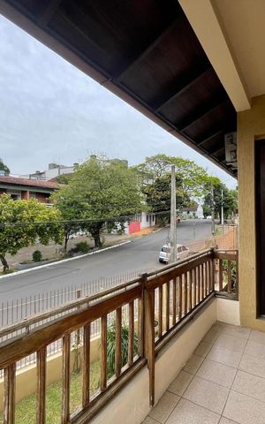 Casa à venda com 602m², 4 quartos e 2 vagas