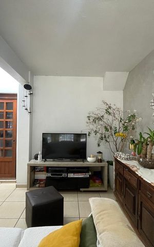 Casa à venda com 602m², 4 quartos e 2 vagas