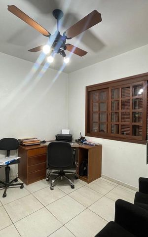 Casa à venda com 602m², 4 quartos e 2 vagas