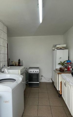 Casa à venda com 602m², 4 quartos e 2 vagas