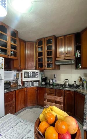 Casa à venda com 602m², 4 quartos e 2 vagas