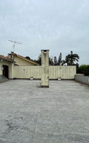 Casa à venda com 602m², 4 quartos e 2 vagas