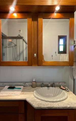 Casa à venda com 602m², 4 quartos e 2 vagas