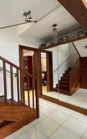 Casa à venda com 602m², 4 quartos e 2 vagas
