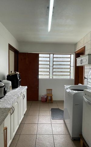 Casa à venda com 602m², 4 quartos e 2 vagas