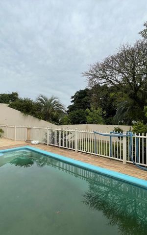 Casa à venda com 602m², 4 quartos e 2 vagas