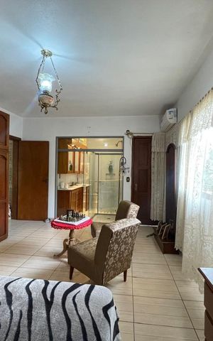 Casa à venda com 602m², 4 quartos e 2 vagas