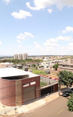 Apartamento para alugar com 62m², 2 quartos e 1 vagaSacada
