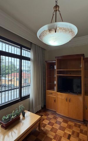 Apartamento à venda com 90m², 3 quartos e 2 vagas Apartamento à venda com 90m², 3 quartos e 2 vagasSala