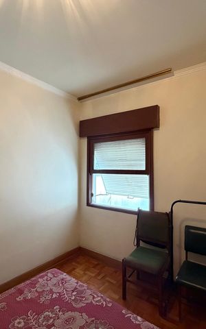 Apartamento à venda com 90m², 3 quartos e 2 vagas Apartamento à venda com 90m², 3 quartos e 2 vagasQuarto 1