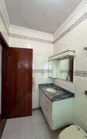 Apartamento à venda com 90m², 3 quartos e 2 vagas Apartamento à venda com 90m², 3 quartos e 2 vagasBanheiro Social