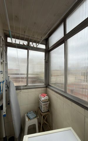 Apartamento à venda com 90m², 3 quartos e 2 vagas Apartamento à venda com 90m², 3 quartos e 2 vagasÁrea de Serviço