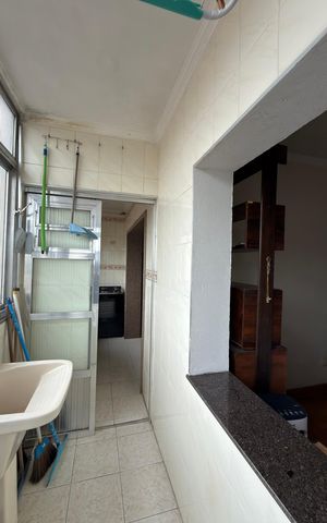 Apartamento à venda com 90m², 3 quartos e 2 vagas Apartamento à venda com 90m², 3 quartos e 2 vagasÁrea de Serviço