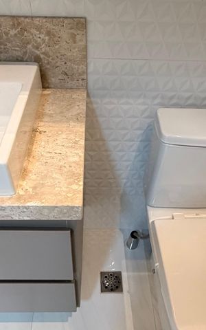 Apartamento para alugar com 56m², 2 quartos e 1 vaga Apartamento para alugar com 56m², 2 quartos e 1 vagaBanheiro social