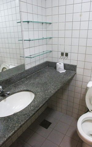 Apartamento para alugar com 65m², 2 quartos e 1 vagaBanheiro Social