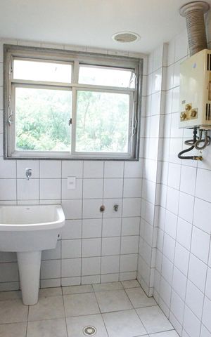 Apartamento para alugar com 65m², 2 quartos e 1 vagaÁrea de Serviço