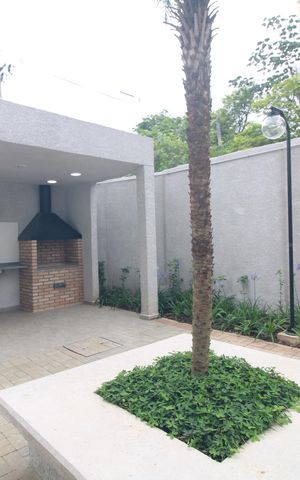 Apartamento para alugar com 37m², 2 quartos e sem vagaÁrea comum - Churrasqueira