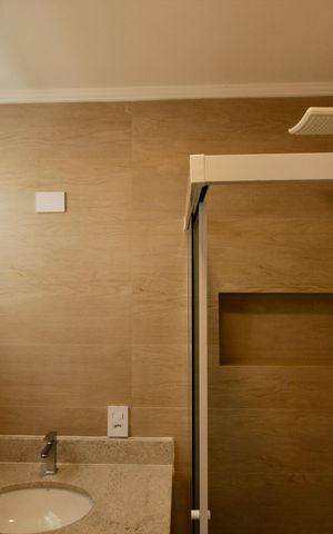 Apartamento para alugar com 110m², 3 quartos e 2 vagasBanheiro da Suíte 1