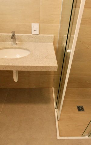 Apartamento para alugar com 110m², 3 quartos e 2 vagasBanheiro da Suíte 1