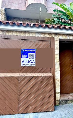 Studio para alugar com 38m², 1 quarto e sem vaga Studio para alugar com 38m², 1 quarto e sem vagaPlaca instalada na fachada do imóvel