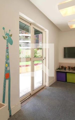 Apartamento para alugar com 150m², 3 quartos e 3 vagas Apartamento para alugar com 150m², 3 quartos e 3 vagasÁrea comum