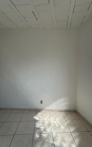 Casa para alugar com 110m², 2 quartos e sem vaga