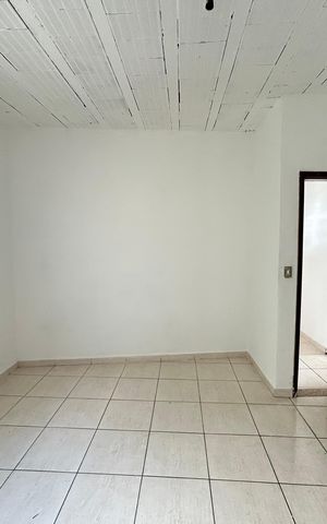 Casa para alugar com 110m², 2 quartos e sem vaga
