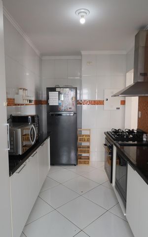 Apartamento para alugar com 75m², 2 quartos e 1 vagaCozinha e Área de Serviço
