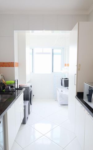 Apartamento para alugar com 75m², 2 quartos e 1 vagaCozinha e Área de Serviço