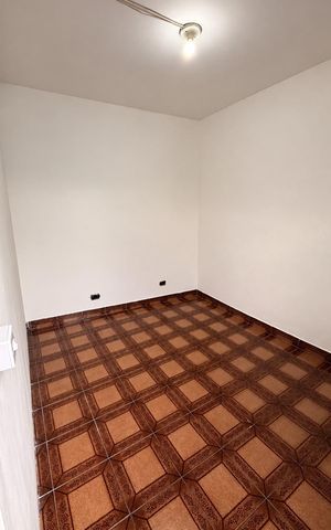 Casa para alugar com 30m², 1 quarto e sem vaga Casa para alugar com 30m², 1 quarto e sem vagaQuarto